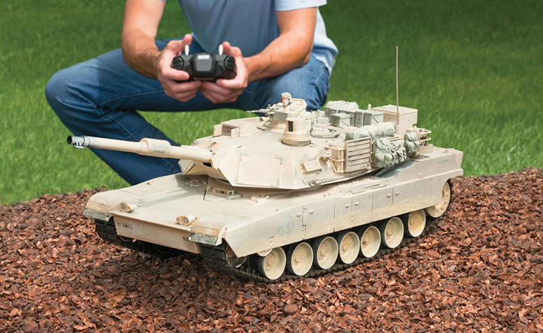 The Remote Controlled Abrams Tank [Hammacher Schlemmer]